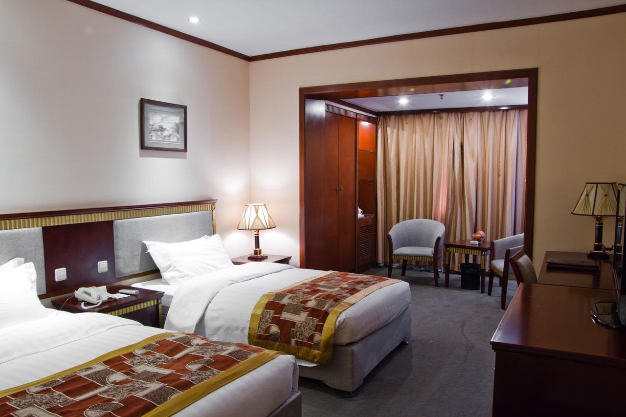 ดราก้อน สปริง โฮเต็ล Hotel ปักกิ่ง ภายนอก รูปภาพ