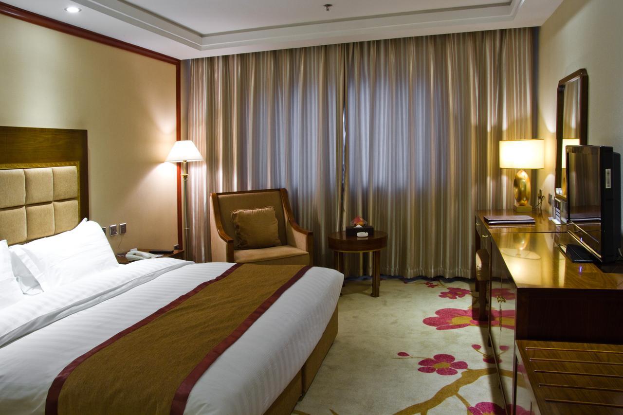 ดราก้อน สปริง โฮเต็ล Hotel ปักกิ่ง ภายนอก รูปภาพ